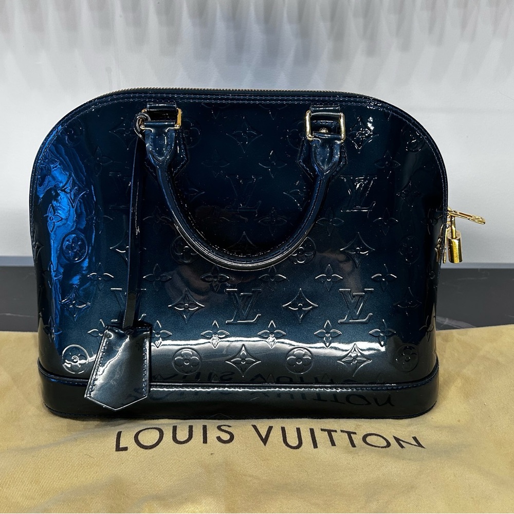 Louis Vuitton Monogram Vernis Alma PM green